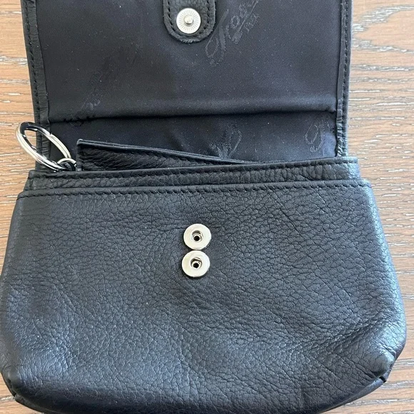 Fossil Black Floral Embossed Leather Key Pouch Wallet with ID Card Holder - Picture 7 of 11